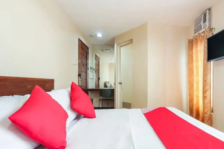 OYO 392 Midcon Apartelle