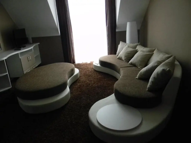 2 Bedrooms Suite with view