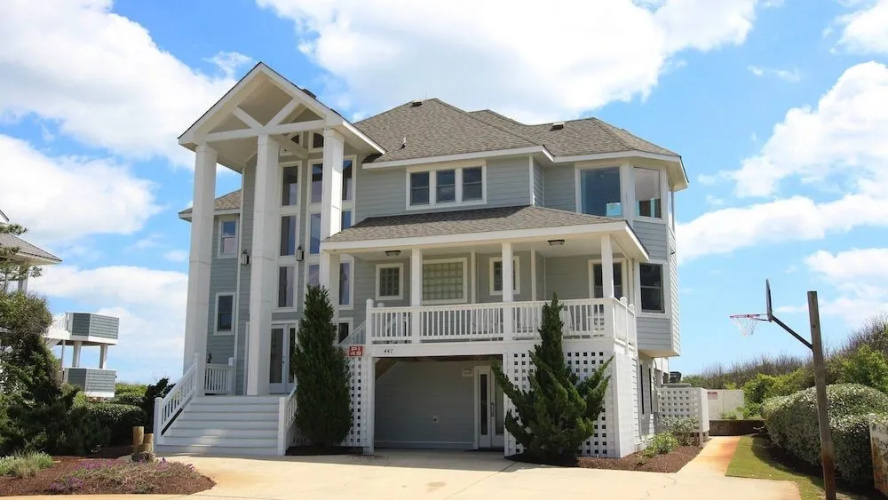 Treasure Island - 6 Br home by RedAwning