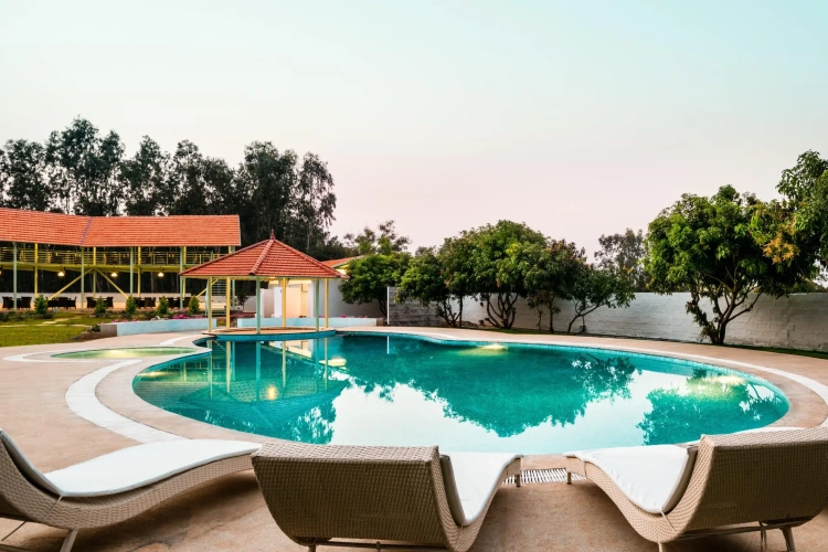 Deluxe Double room with garden view