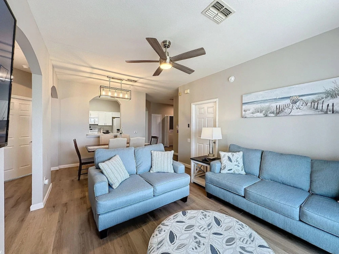 3BR Third Floor Condo Near Disney