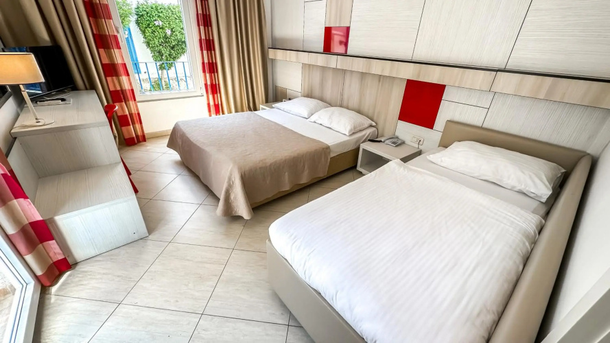 Hotel Slovenska Plaža 3*