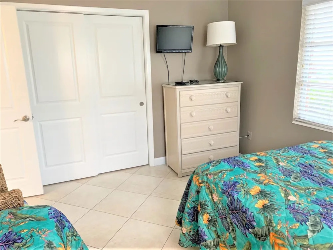 Aloha Kai - Unit 37 2 Bedrooms 2 Bathrooms Apts