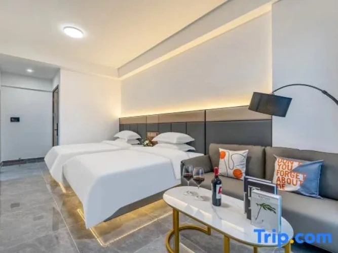 Deluxe Double room with balcony and with view