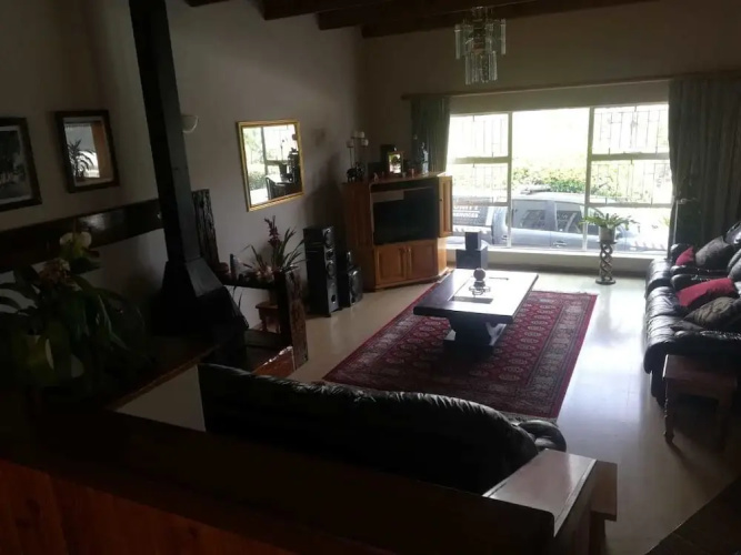 Chez Esme