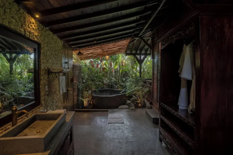 Aksmi Suites & Villas