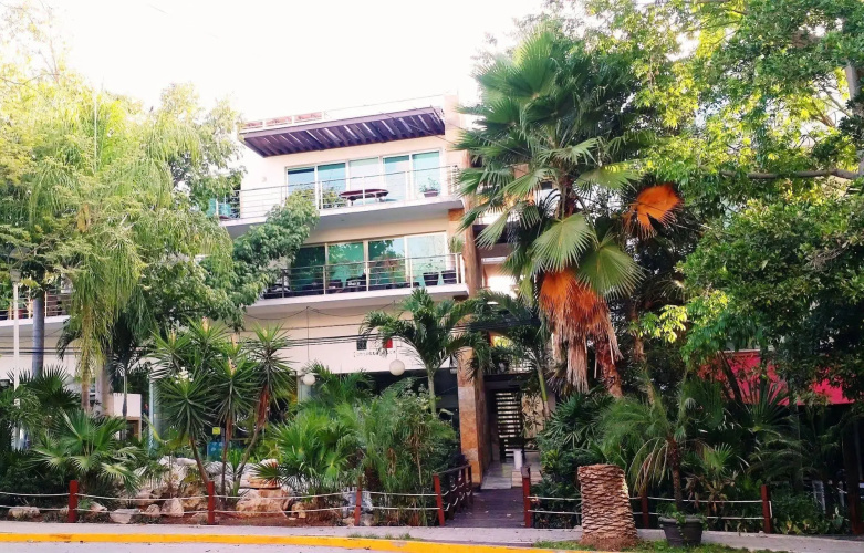 VIA 38 Condo Boutique