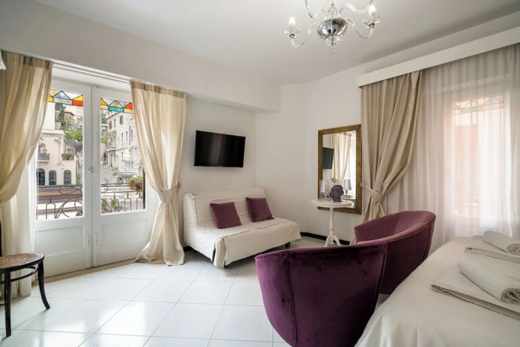 2 Bedrooms Apartment with balcony
