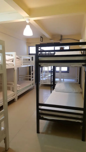 Naret Coliving - Hostel - Adults Only