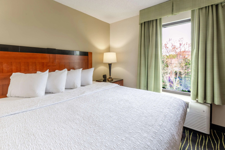 Hampton Inn Columbia I-26/Harbison Blvd.