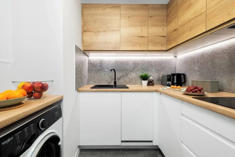 Silver - by Kairos Apartments