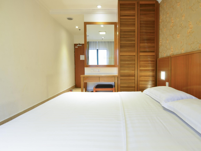 Cardogan Hotel