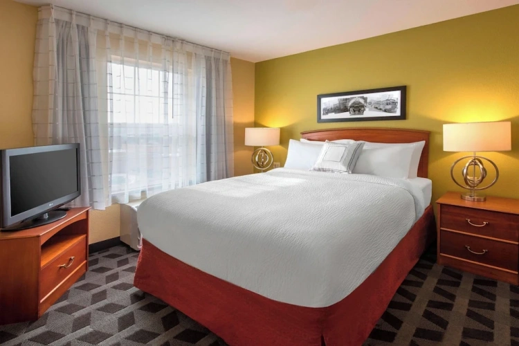 2 Bedrooms Twin Suite