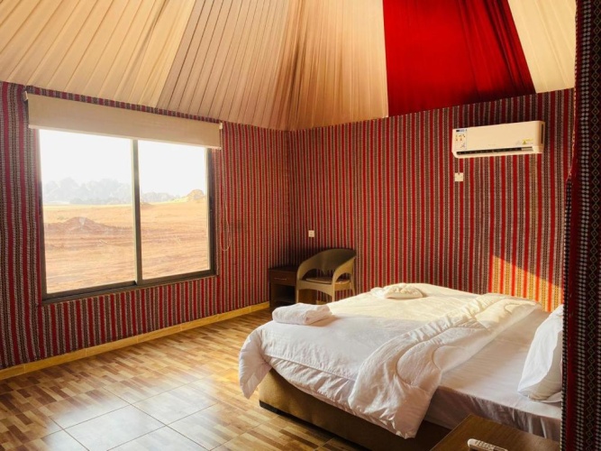 Deluxe Double room with mountain view