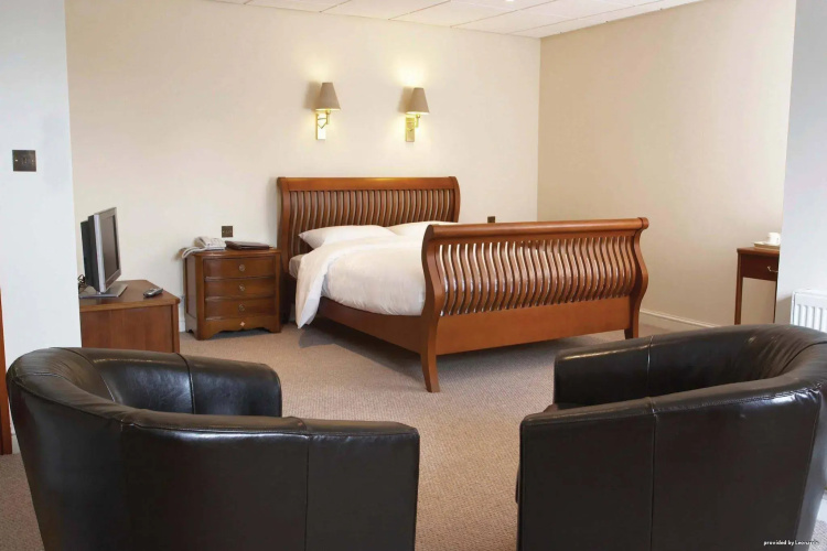 The Diplomat Hotel and Spa