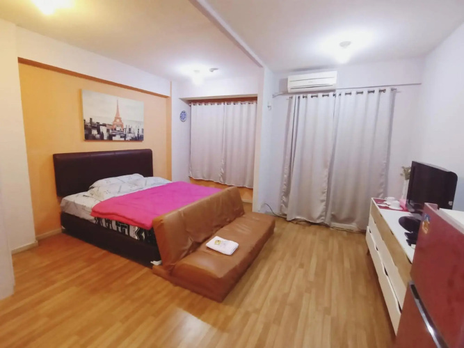 Apartment Centerpoint