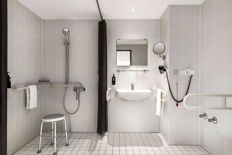 Vienna House Easy by Wyndham Bad Oeynhausen photo 9