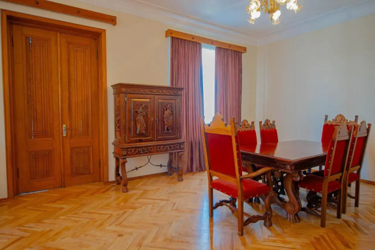 Tetriani Guesthouse
