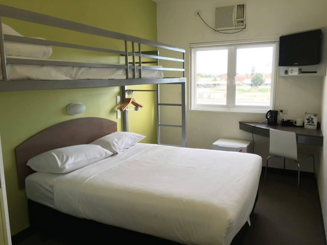 Ibis Budget Perth Airport
