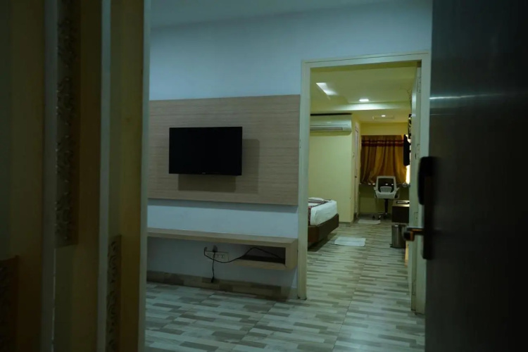 Hotel SK Riverfront