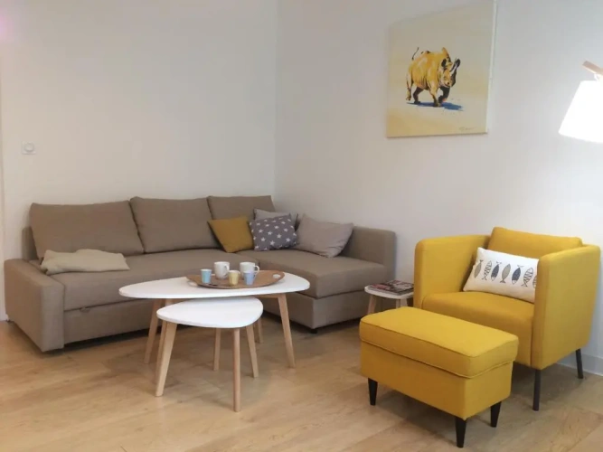2 Bedrooms Apartment
