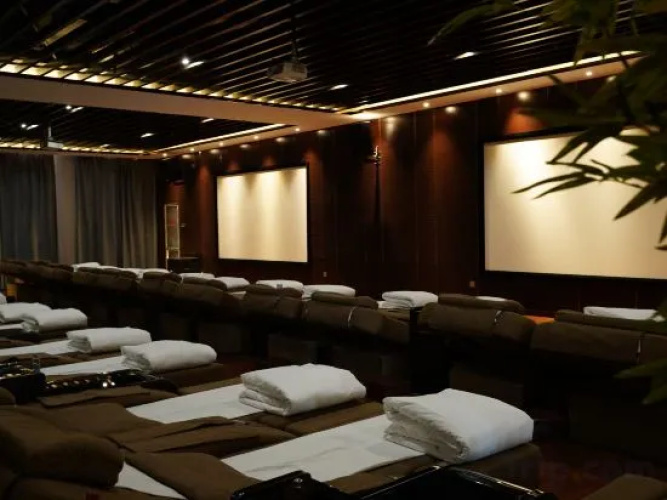 Zhong  hua Jun Hot Spring Resort