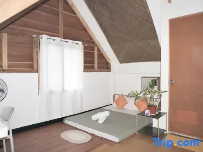 2 Bedrooms Standard Family room