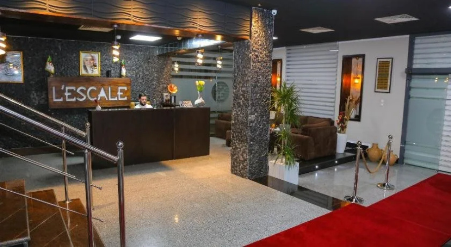 L'Escale Hotel