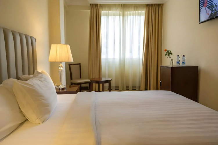 Home Town Addis Hotel