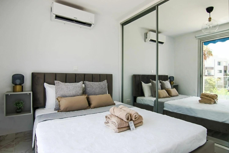 Phaedrus Living Seaside Luxury Flat Athina 21