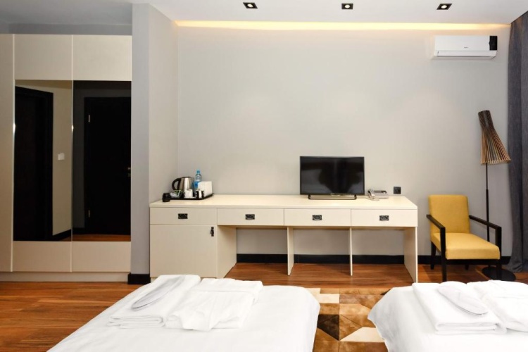 Suite