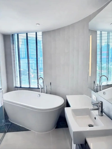 Deluxe Double room with city view