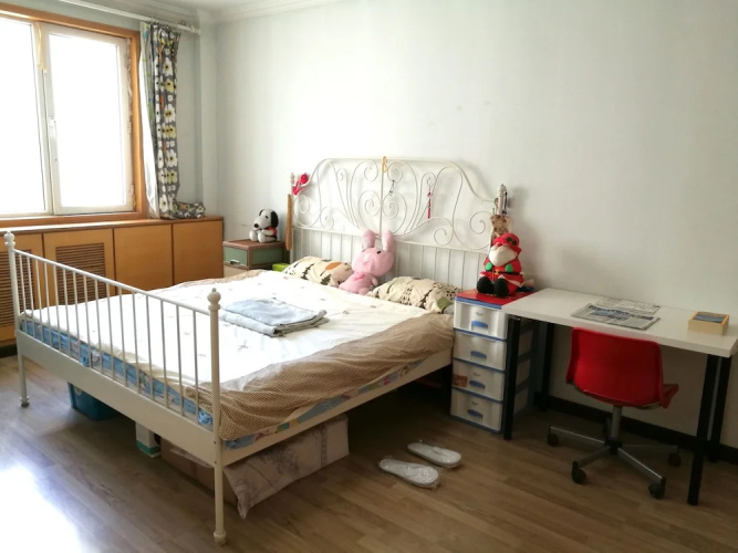 Golden guesthouse