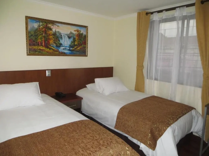 Standard Triple room