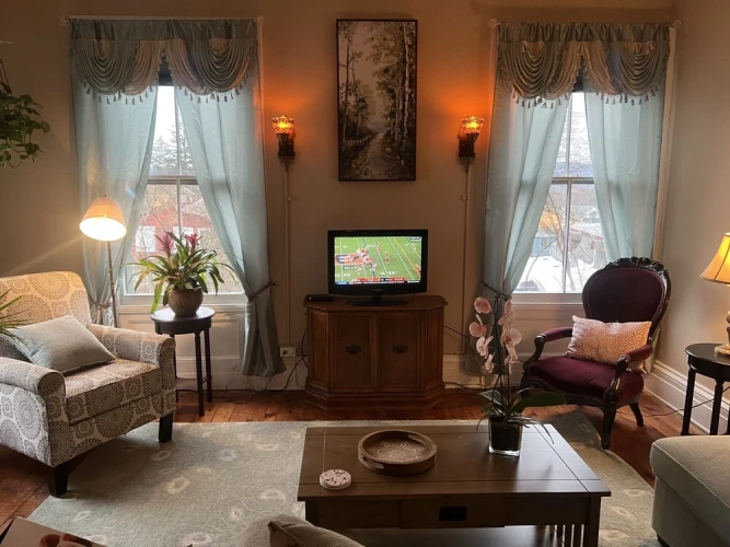 1 Bedroom Apartment with balcony and with garden view