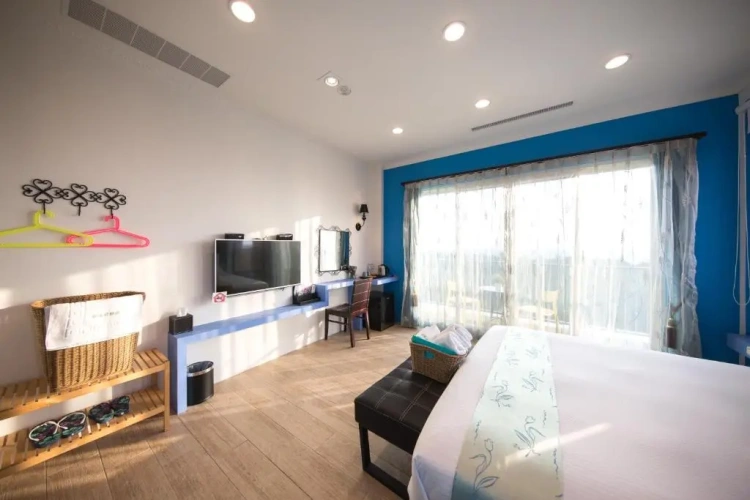 Deluxe Double room with balcony and with sea view