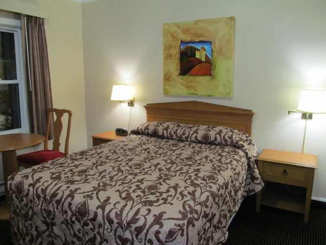 Knights Inn London