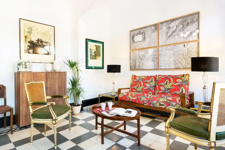 Genteel Home Romanilla