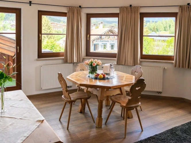 1 Bedroom Suite with balcony