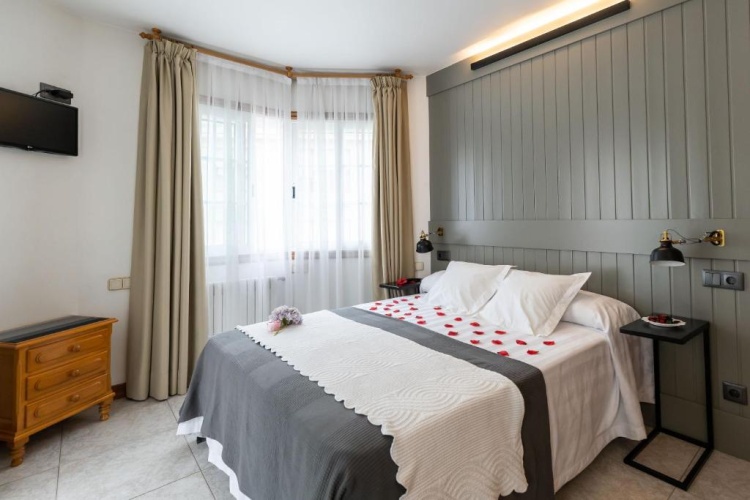 Standard Double room with balcony