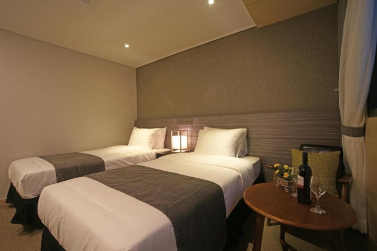 Business Twin room