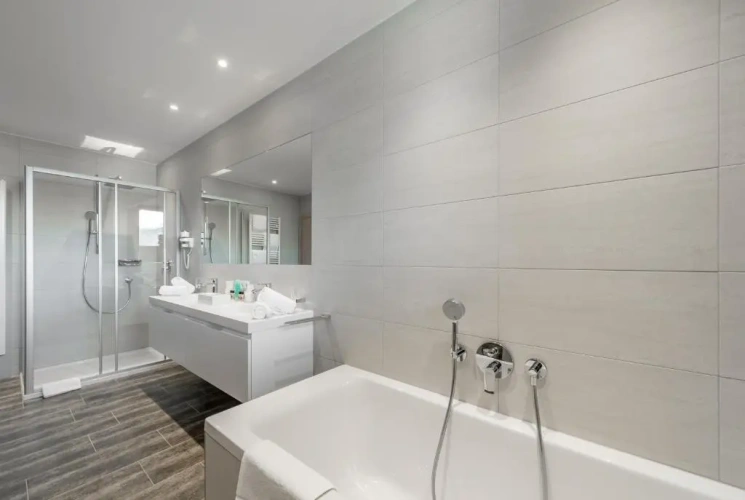 Penthouse Suite with balcony