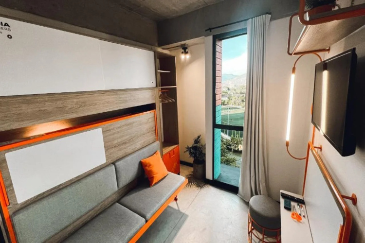 Indie Universe Creative Hotel