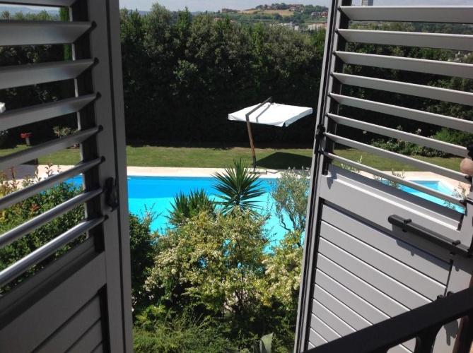 Standard Double room with pool view