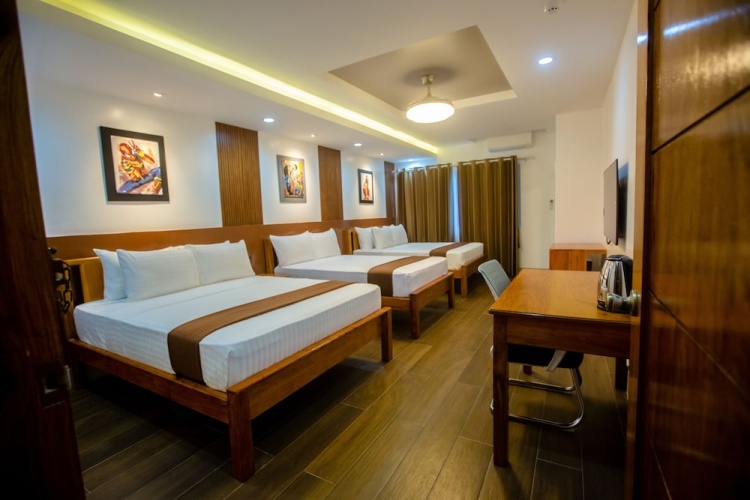 Standard Family room