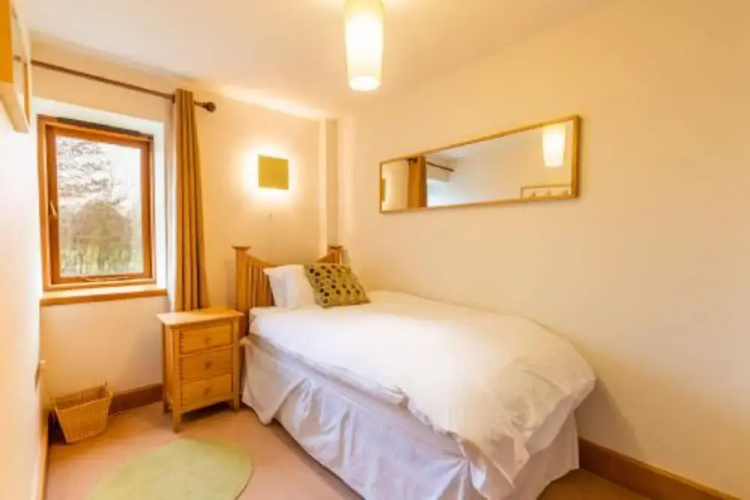Host Stay Owl Barn