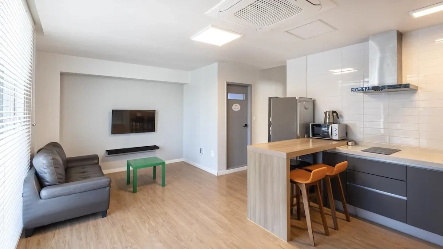 1 Bedroom Standard room with balcony