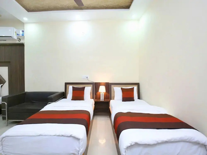 R.S Hotel & Restaurant