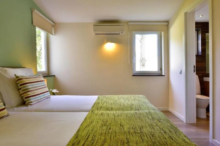 Superior Double room with balcony and with sea view