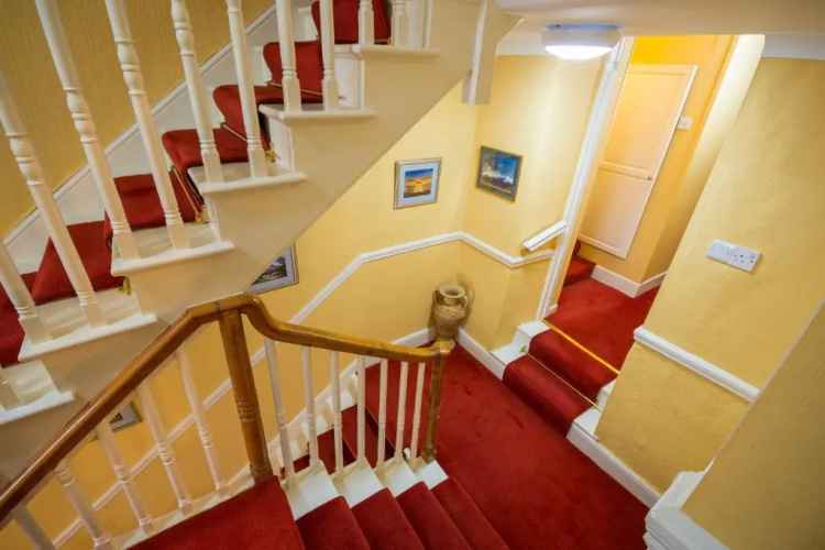 Linsfort Guest House B&B